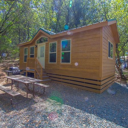 Oakzanita Springs Camping Resort Cottage 4 Descanso ภายนอก รูปภาพ