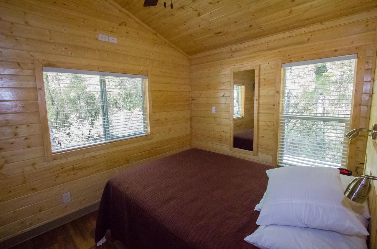 Oakzanita Springs Camping Resort Cottage 4 Descanso ภายนอก รูปภาพ